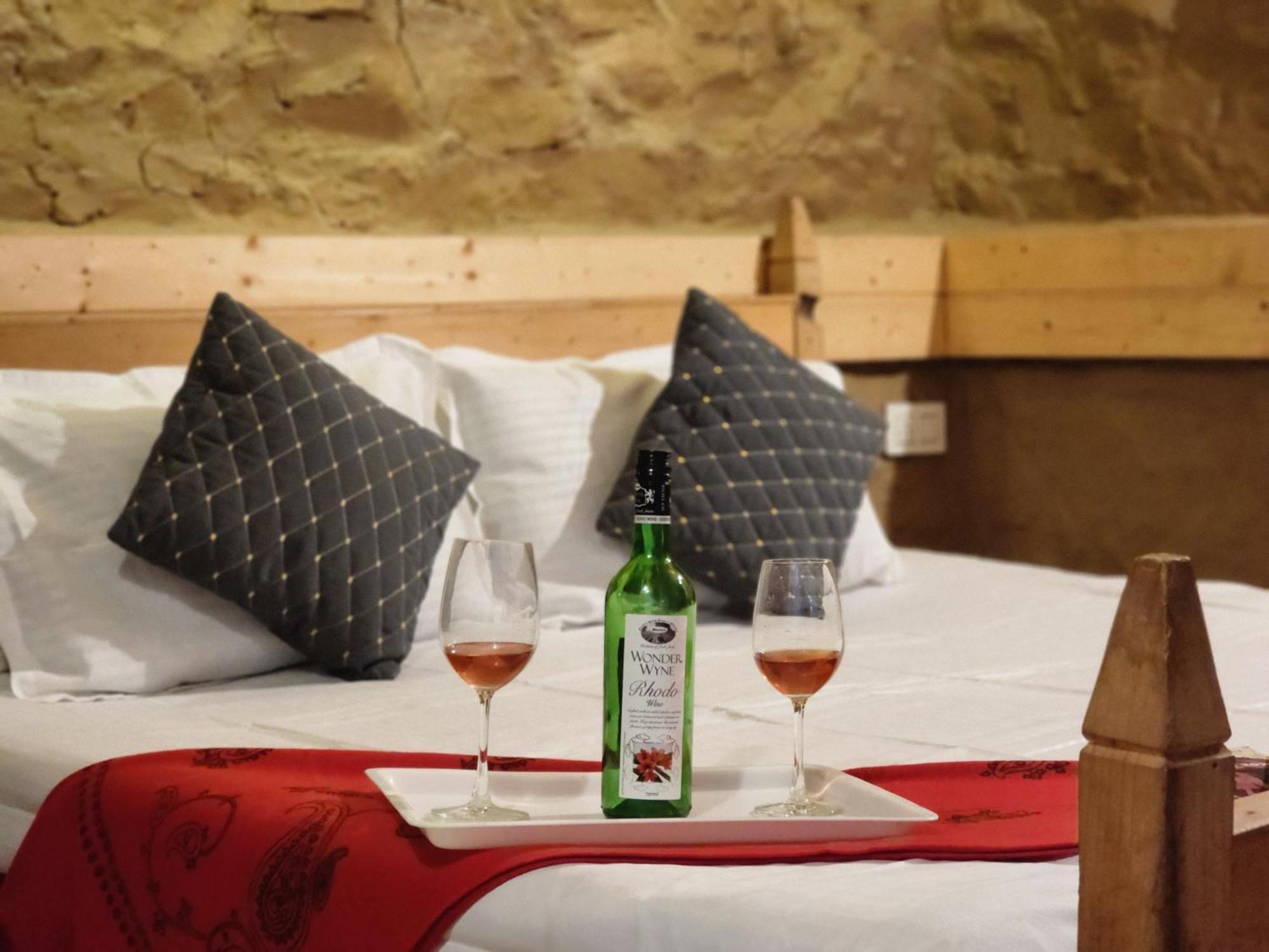 Pine Valley Resort Kasauli Eksteriør bilde
